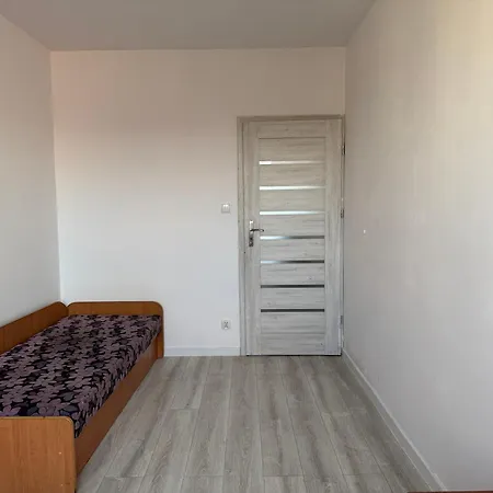 3 Rooms, 5 Beds, 7 People Lejlighed *