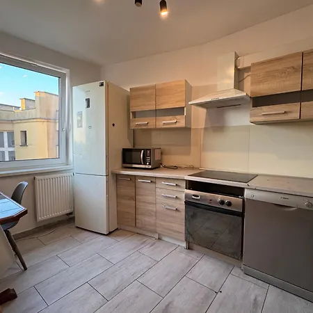 Apartament 3 Rooms, 5 Beds, 7 People *